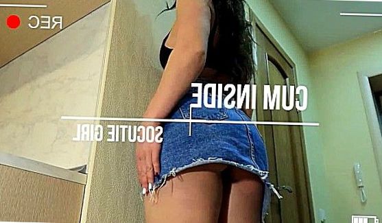 Парень пальцами потеребил пилотку крошек, порно видео