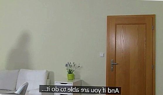 молодая (18 лет) на секс-массаже, порно видео